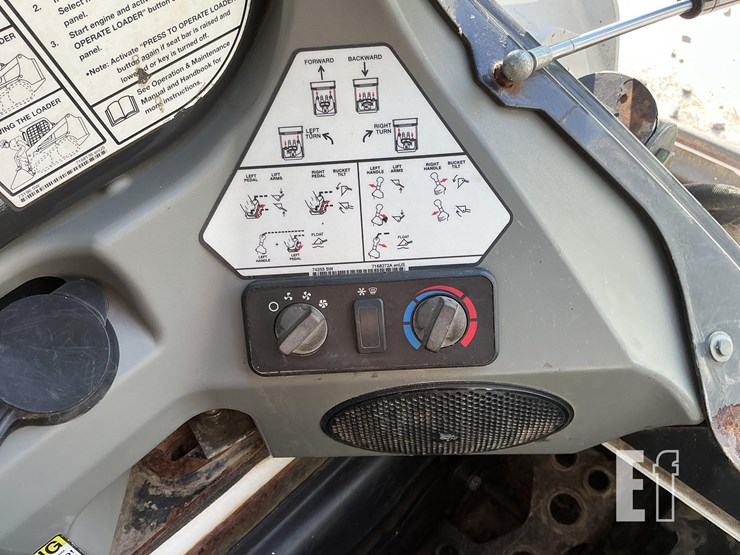 2013-bobcat-s570-image-14
