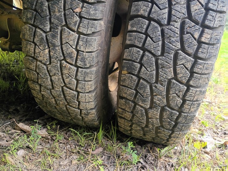 2014-dodge-3500-image-90