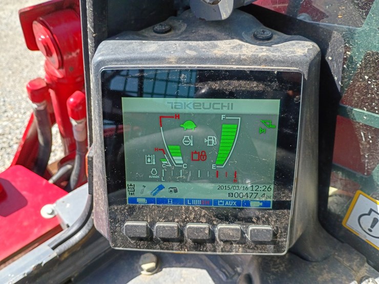 2023-takeuchi-tl10v2-image-31