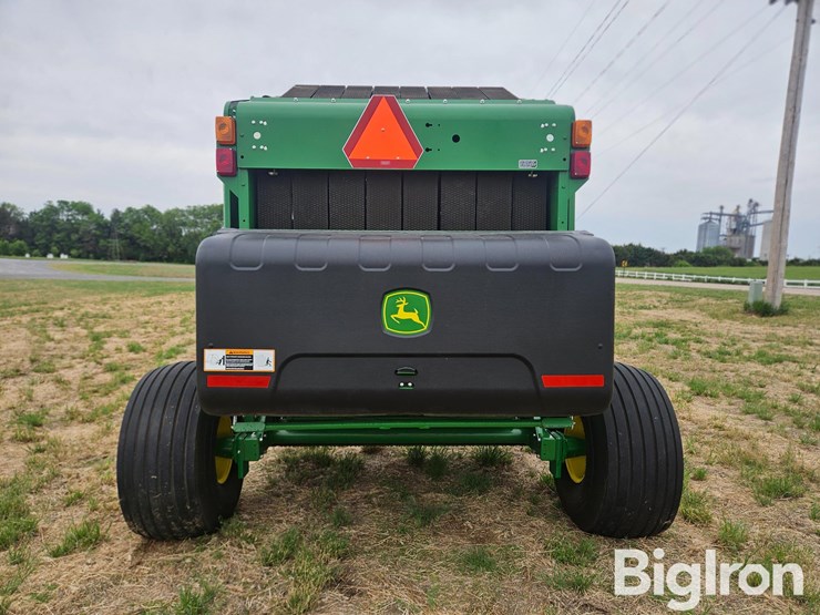 2019-john-deere-560m-image-6