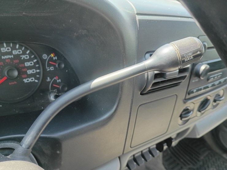2007-ford-f550-image-52
