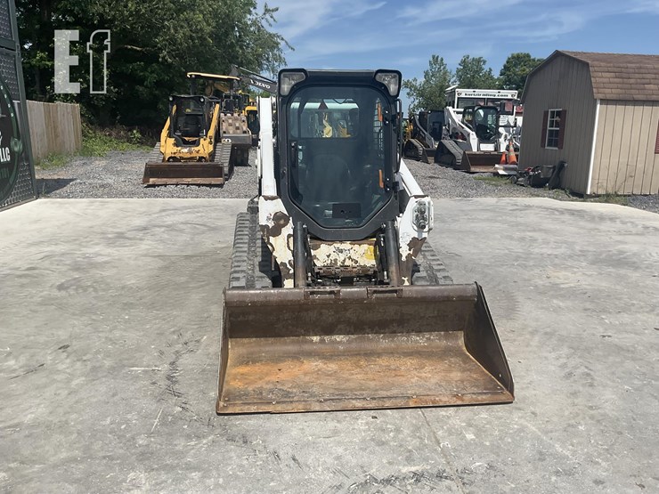 2021-bobcat-t595-image-7