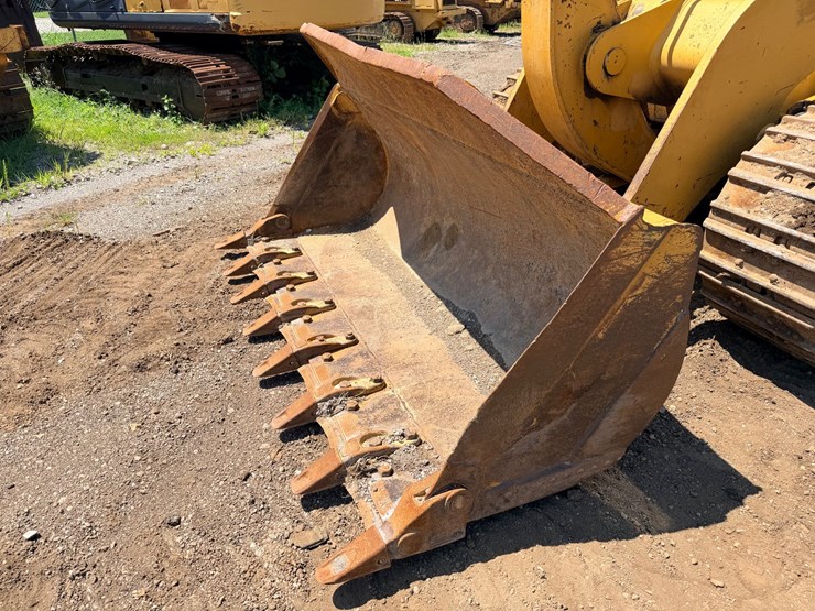 1994-caterpillar-953b-image-114