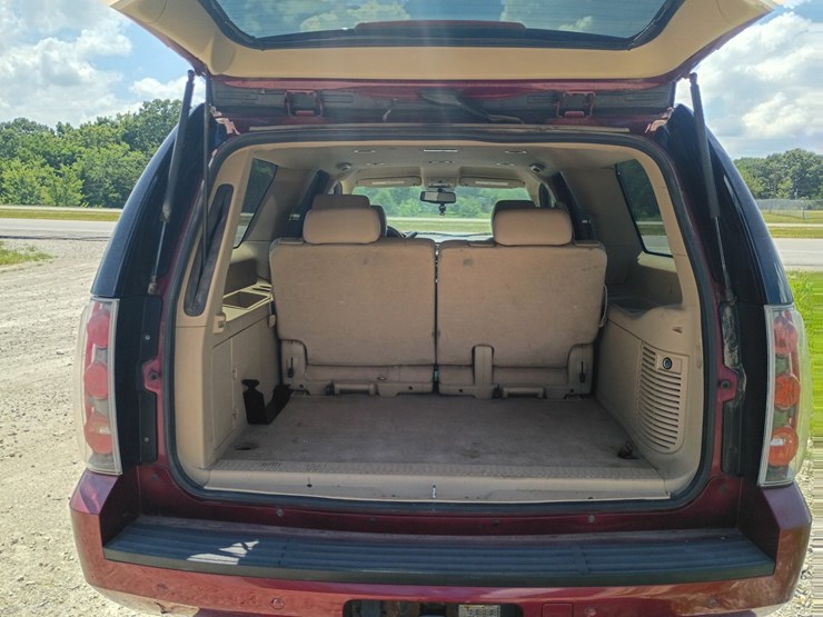 2009-gmc-yukon-xl-image-72