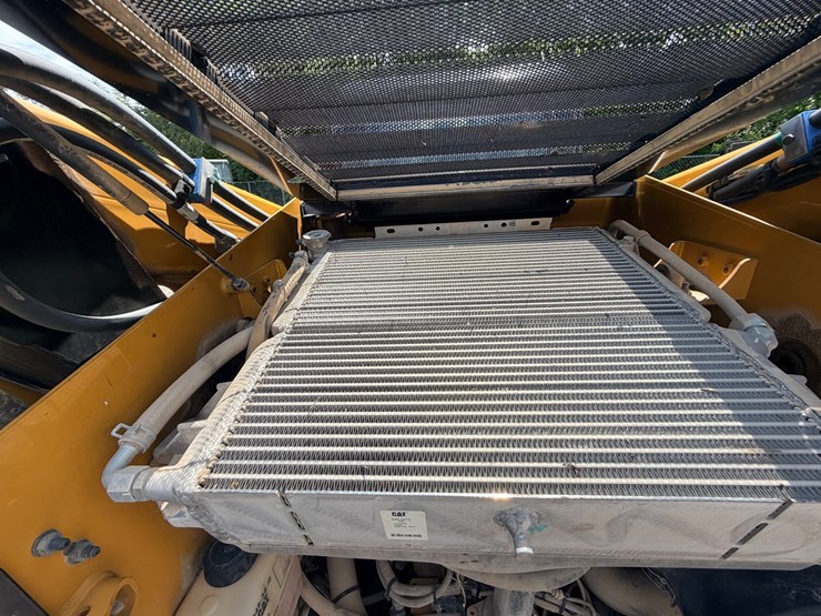 2014-caterpillar-272d-image-27