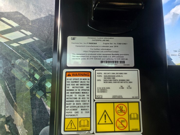 2015-caterpillar-521b-image-54