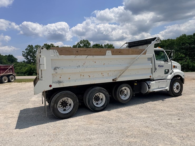 1996-ford-at9513-image-21