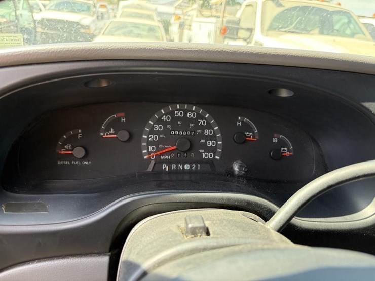 2000-ford-e350-image-22