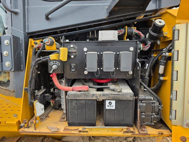 2015-deere-700k-image-20