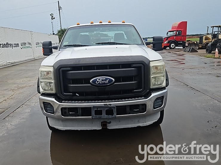 2011-ford-f250sd-image-11