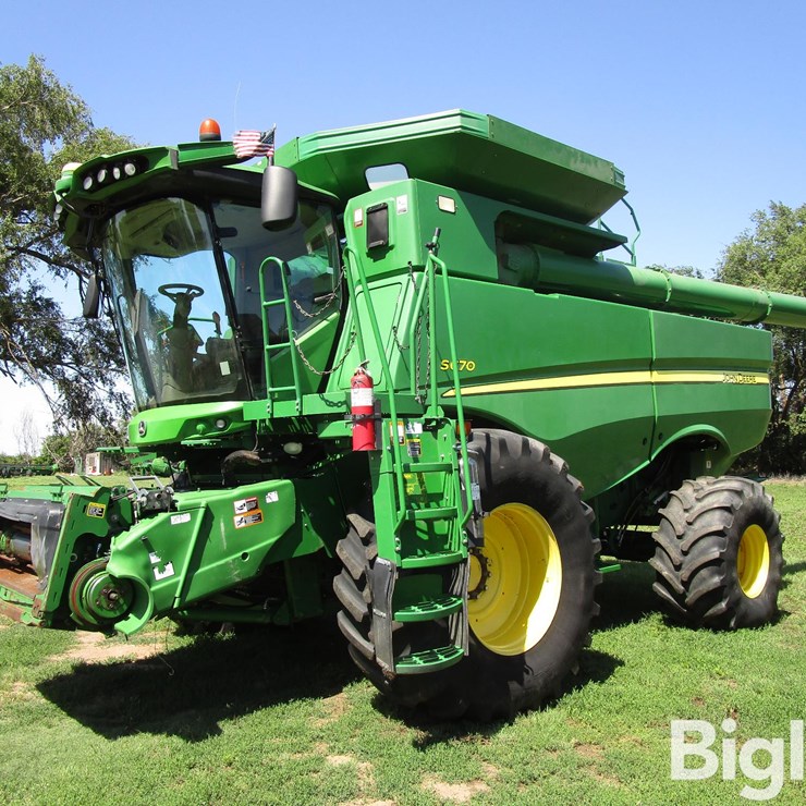 2015 JOHN DEERE S670