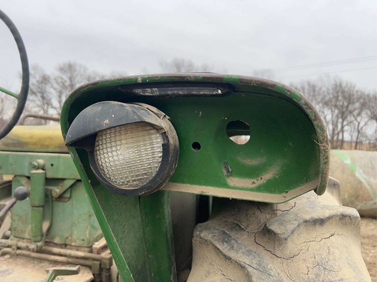 john-deere-620-image-52