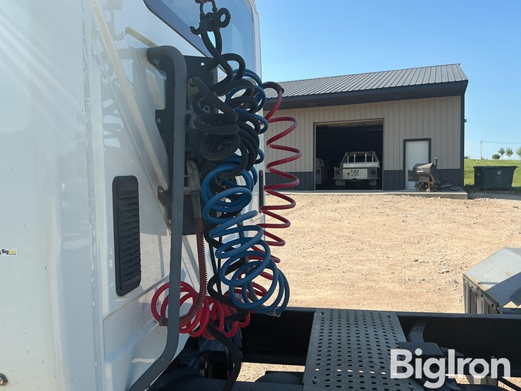 2007-international-durastar-4400-image-15