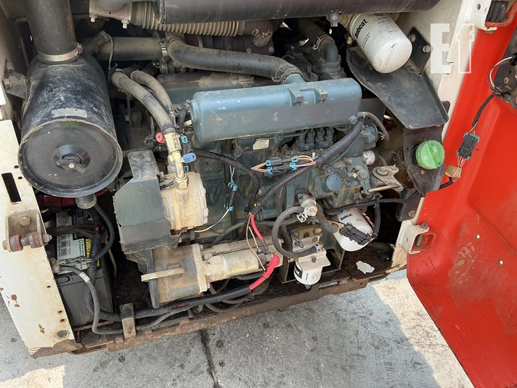 2003-bobcat-t190-image-18