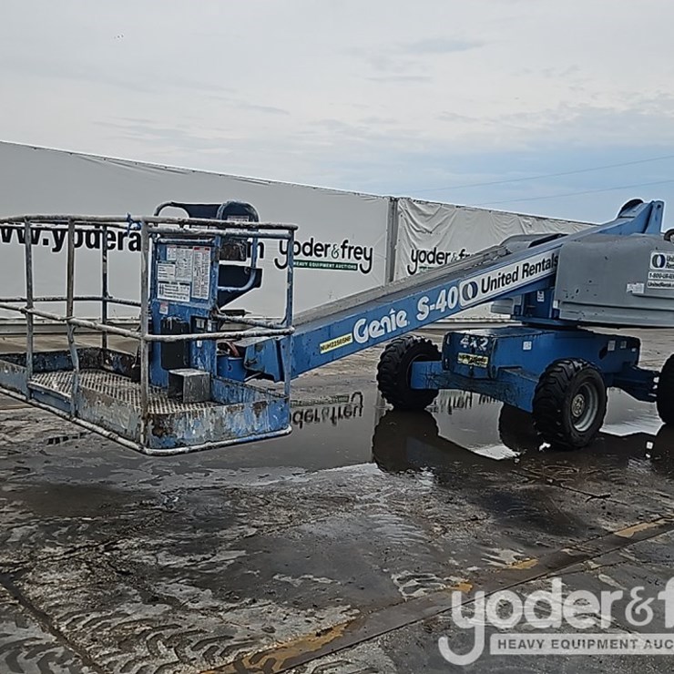 2016 GENIE S40