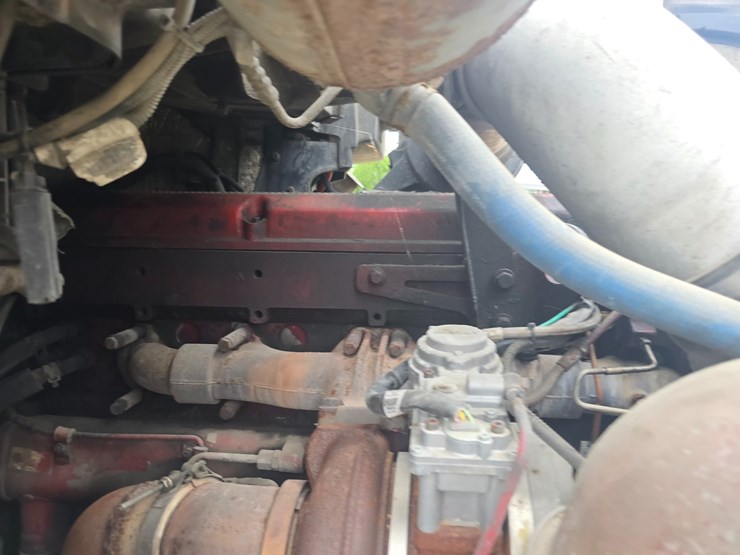 2010-kenworth-t2000-image-44