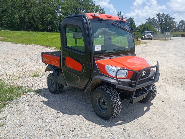 2025-kubota-rtv1100-image-7