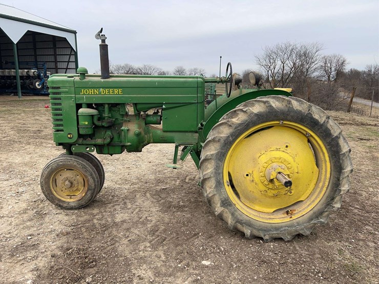 john-deere-mt-image-2