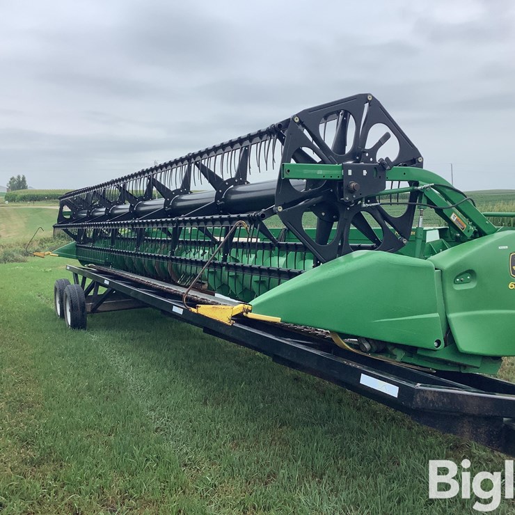 2013 JOHN DEERE 630F