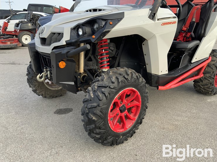 2017-massey-ferguson-730-image-13