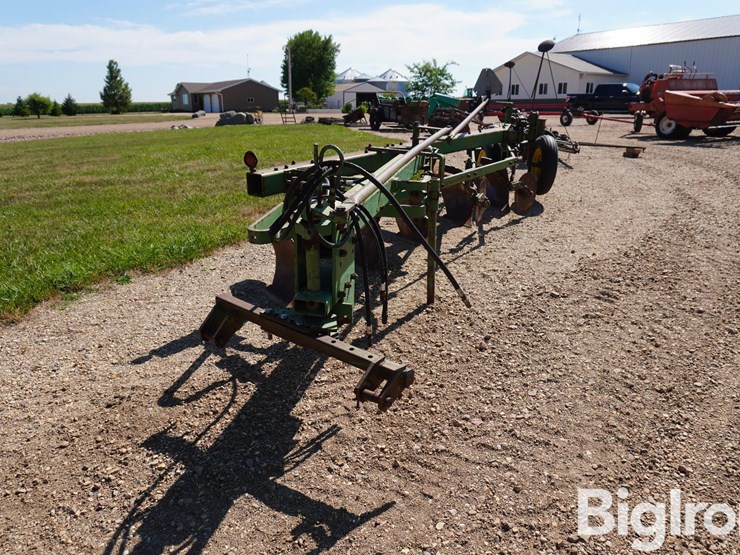 john-deere-f1350-image-3