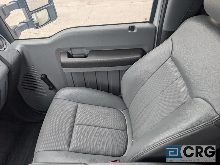 2016-ford-f550-image-12