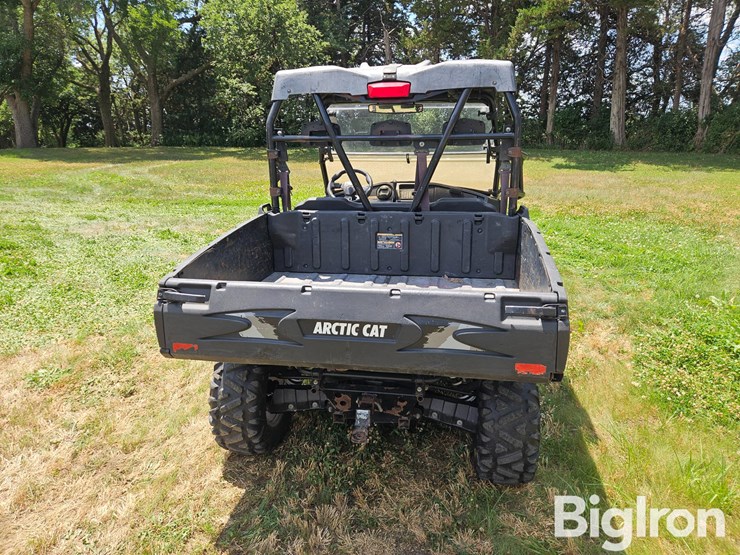 2016-arctic-cat-700-image-6