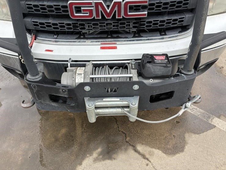 2012-gmc-sierra-2500-image-11
