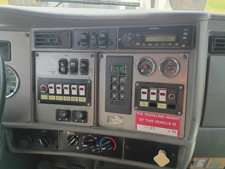 2012-kenworth-t370-image-59