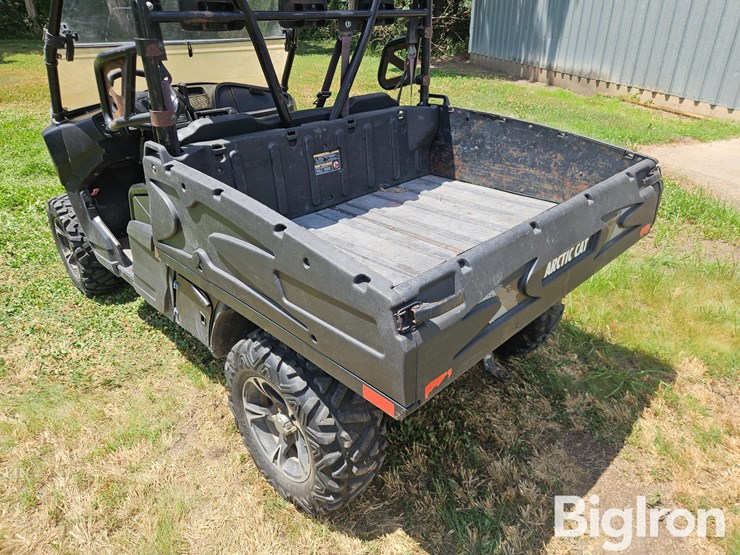 2016-arctic-cat-700-image-16