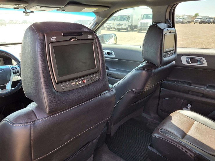 2013-ford-explorer-image-11