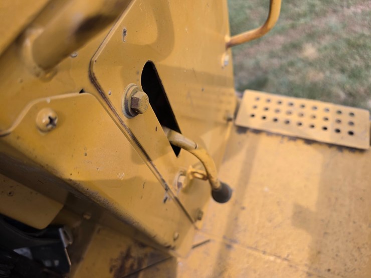 1983-caterpillar-973-image-78