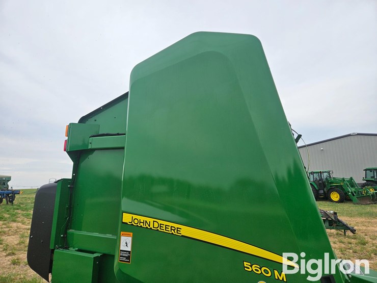 2019-john-deere-560m-image-18