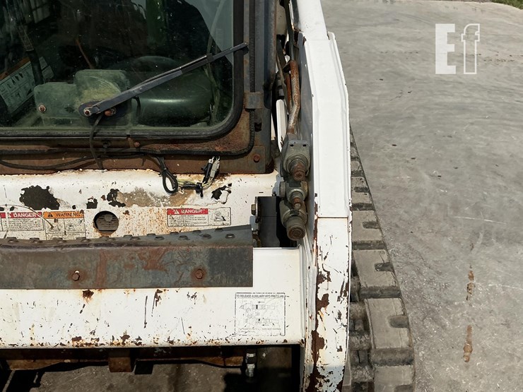 2003-bobcat-t190-image-13