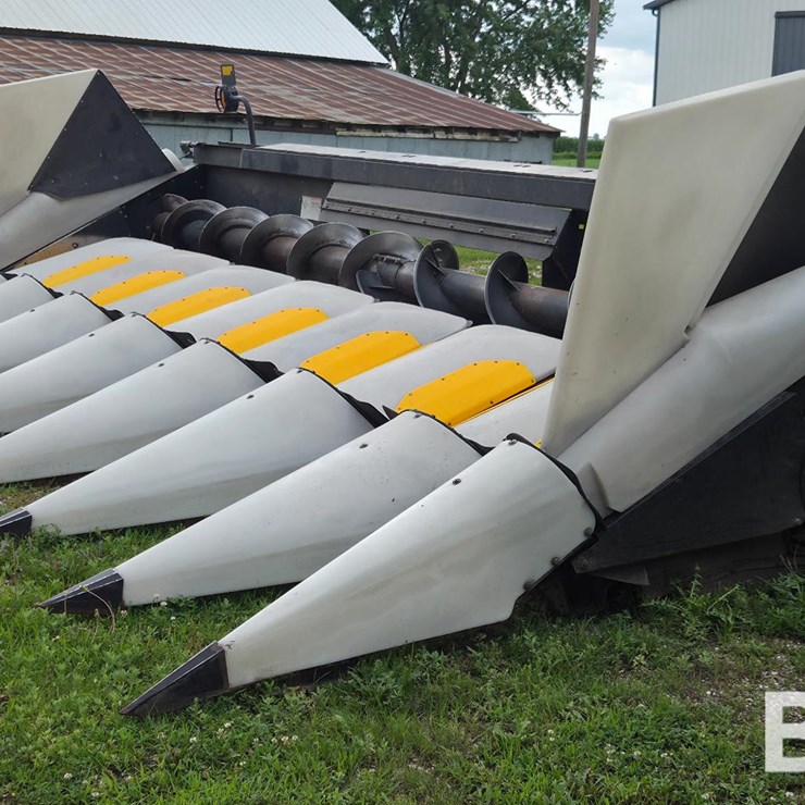 2011 HARVESTEC 5308
