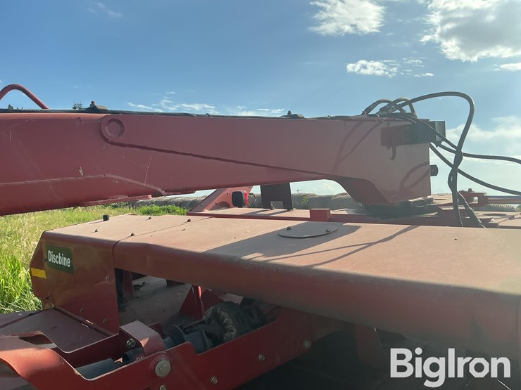 new-holland-1431-image-19