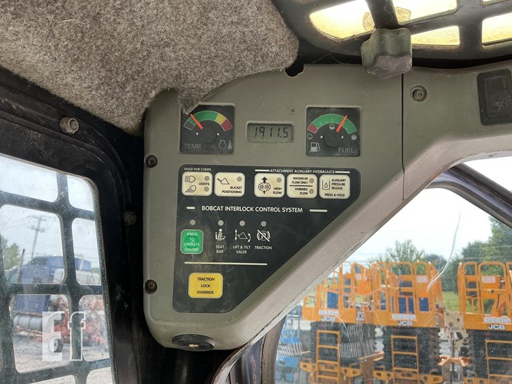 2003-bobcat-t190-image-17