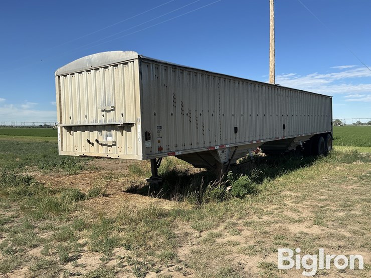 1981-wilson-grain-trailer-image-1