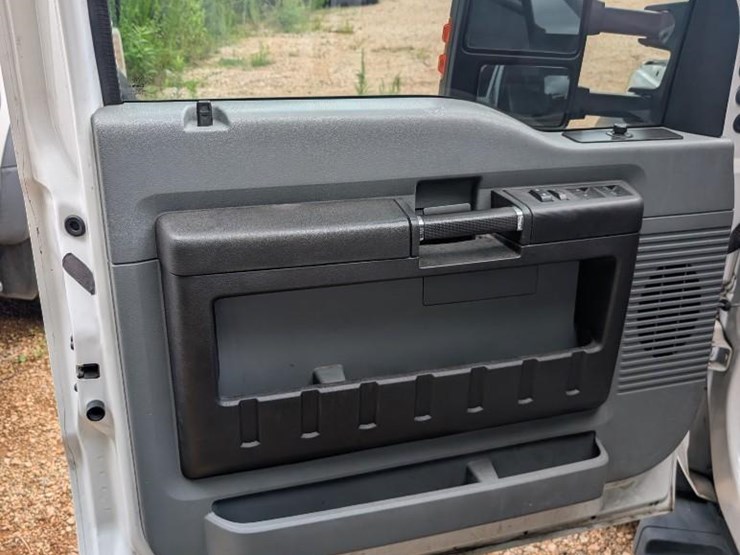 2016-ford-f450-image-12