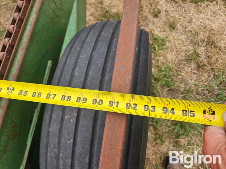 john-deere-200-image-15
