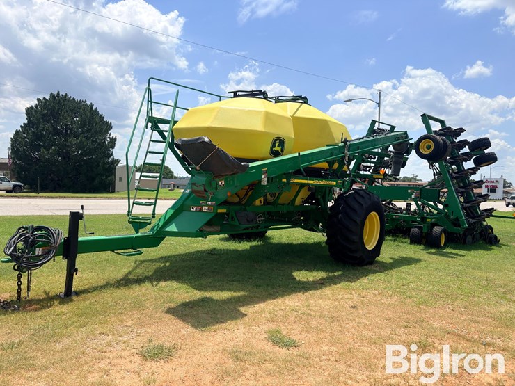 2014-john-deere-1890-image-1