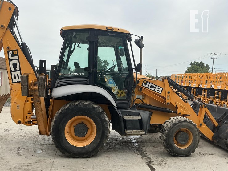 2016-jcb-3cx14-image-5