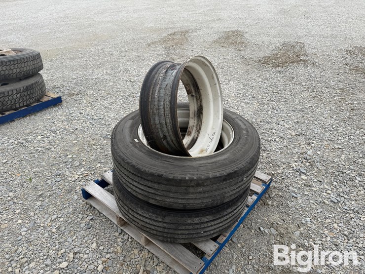 255/70r22.5-tires-&-rims-image-7