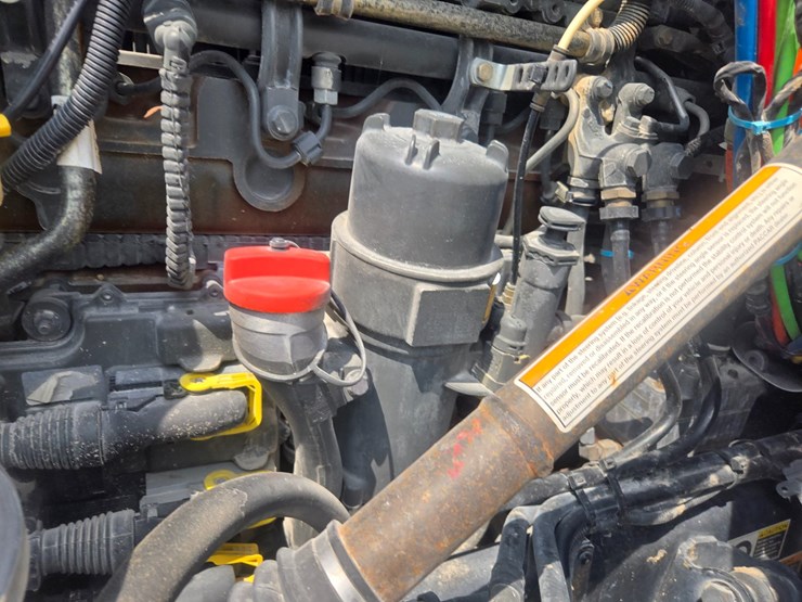 2019-kenworth-t680-image-25