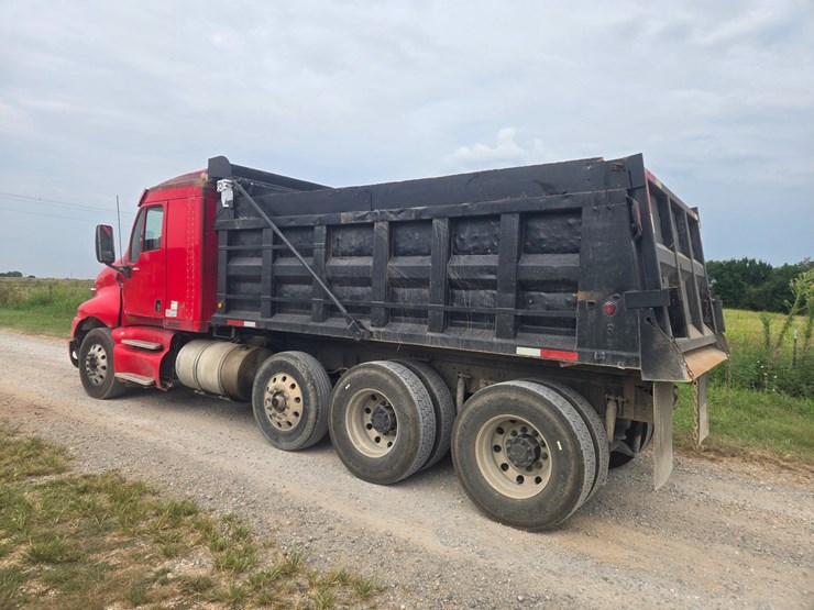 2007-kenworth-t2000-image-10