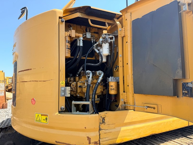 2010-caterpillar-328d-image-36