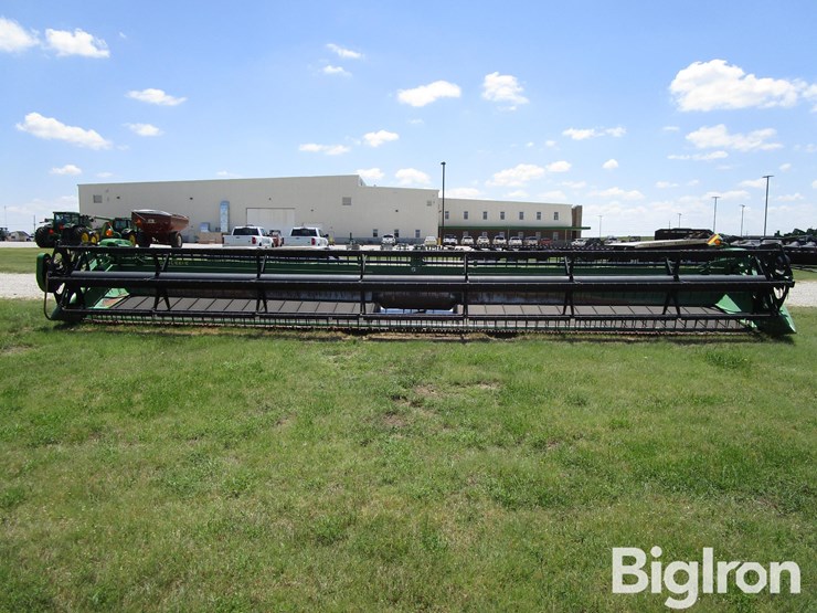 2009-john-deere-635d-image-2