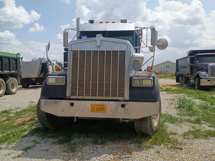1999-kenworth-w900-image-16