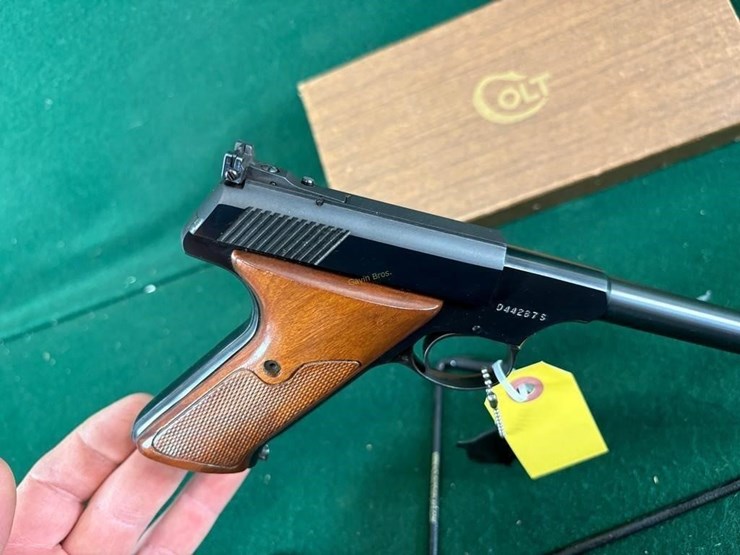 colt-woodsman-automatic-22lr-pistol-image-3