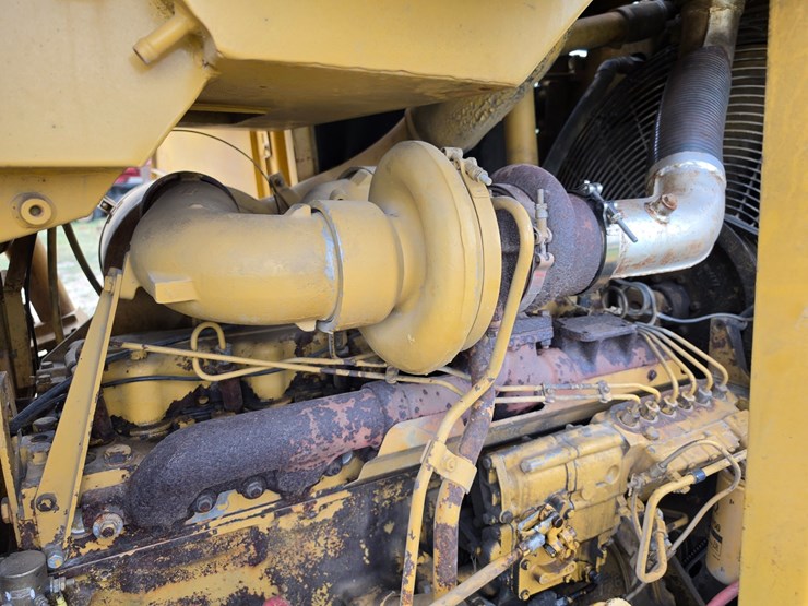 1983-caterpillar-973-image-41